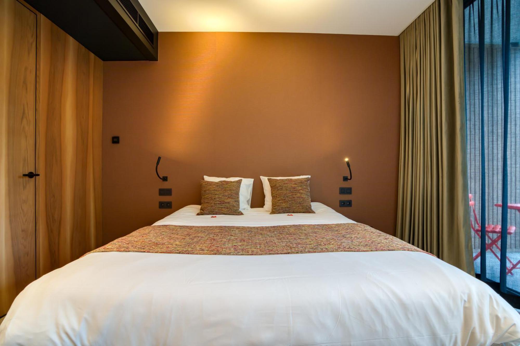 Aux Etangs - Hotel Battice Zewnętrze zdjęcie